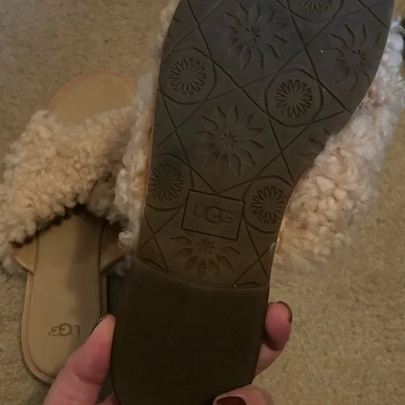 UGG Women's Cozy Cream Slippers - Picture 2 of 2
